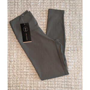 Women's Size 6/ Small Moss Green Yoga Pants NWT